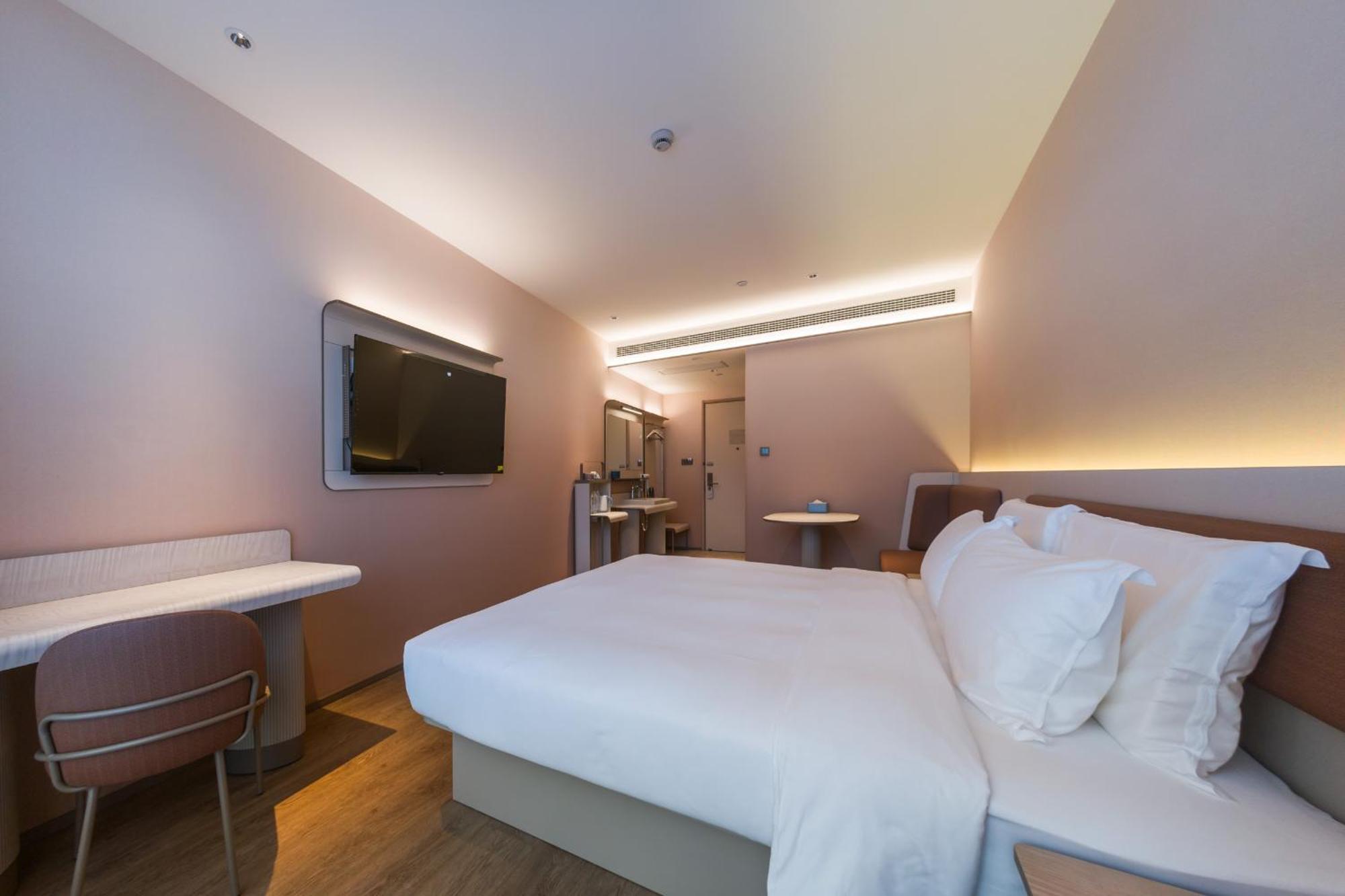 Hanting International Tourism Zhong'an Road Hotel 3*